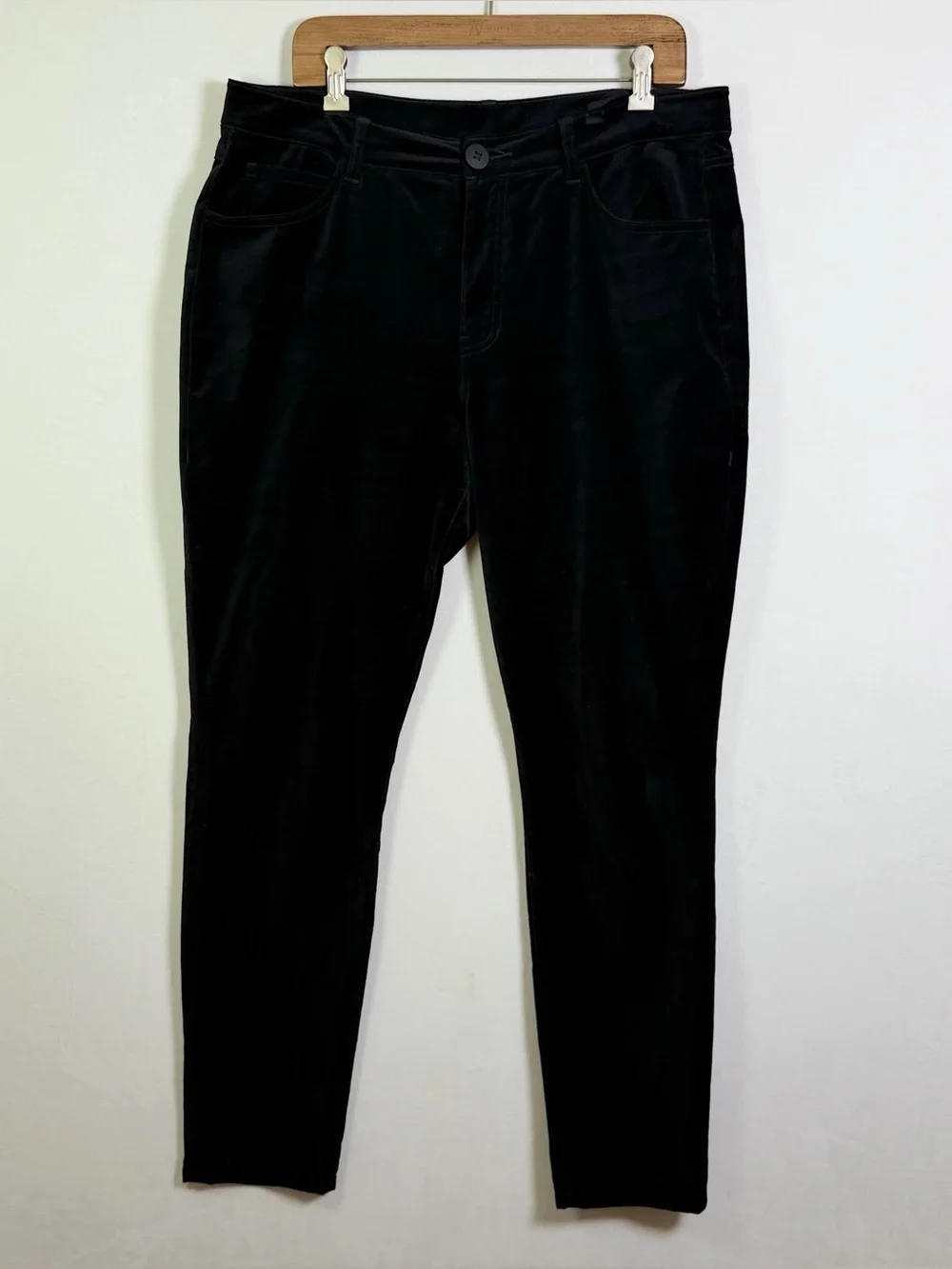 Cabi Women’s Black Velvet Tuxedo Pant Suit Set Size L Jacket & 14 Pants